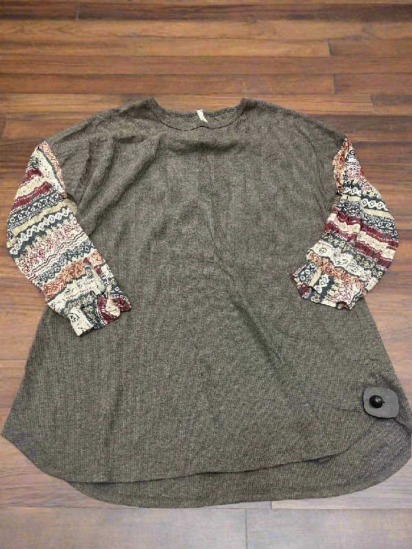 Top Long Sleeve By Clothes Mentor In Grey, Size: M