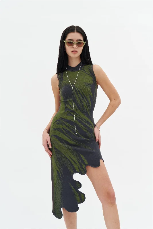 MIA SIGNATURE WAVY DRESS