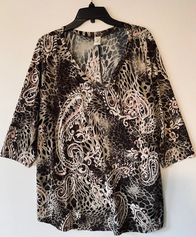 Top Short Sleeve By Cmc In Animal Print, Size: 2x