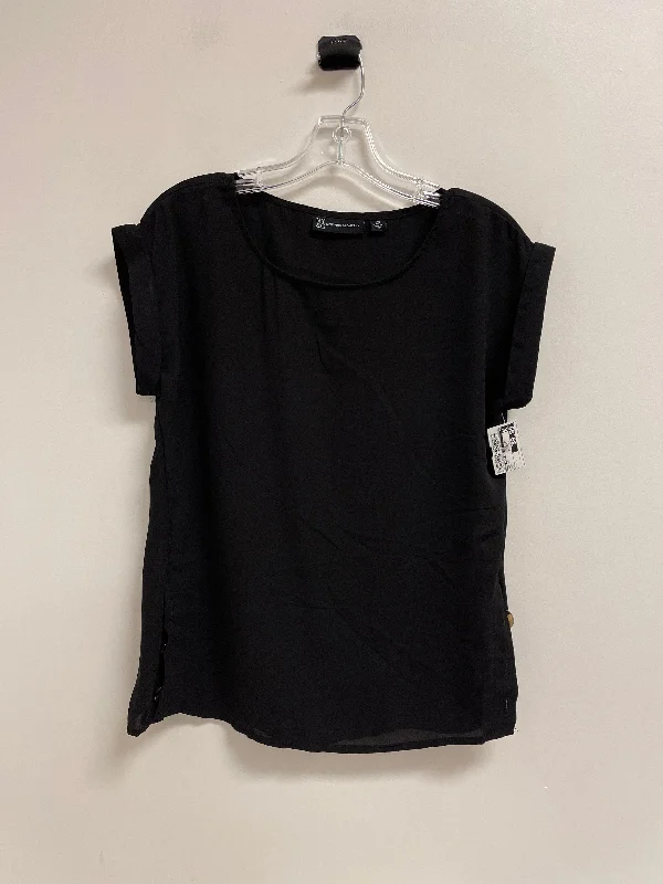 Top Short Sleeve By New York And Co In Black, Size: Xs